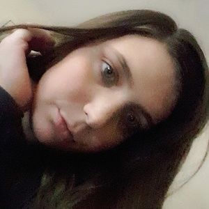 Meet your Posher, Mia